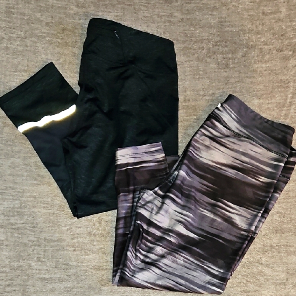2 PAIR Capris - One Pair Lg Oakley Capris Plus One Pair Lg Energy Zone